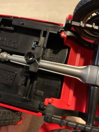 Coche Burago Alfa Romeo 2300 Monza 1934 Rojo