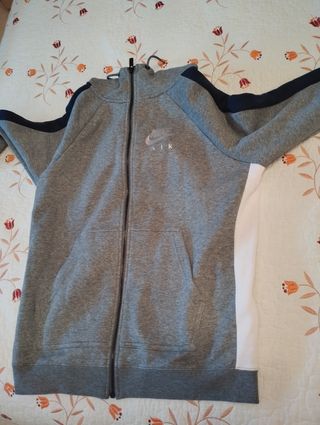 Chaqueta Nike Gris y Blanca Mujer