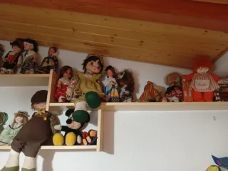 Lotto 33 bambole antiche, vari stili