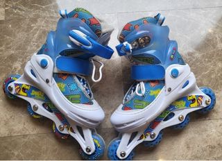 Patines infantiles talla 30-33 con protectores