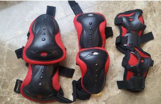 Patines infantiles talla 30-33 con protectores
