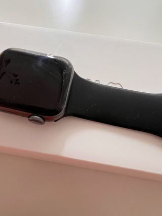 Apple Watch Series 4 Space Gray