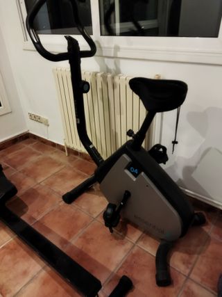 Bicicleta Estática Domyos Essential 2 04