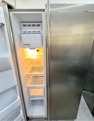 FRIGORÍFICO AMERICANO SAMSUNG NO FROST EN INOX