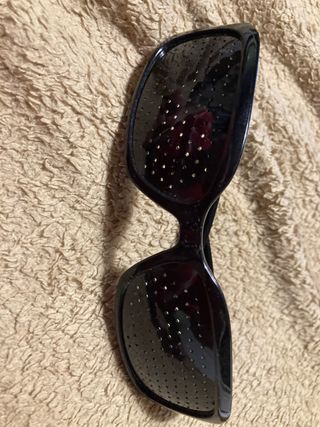 Gafas reticulares para ejercicios oculares