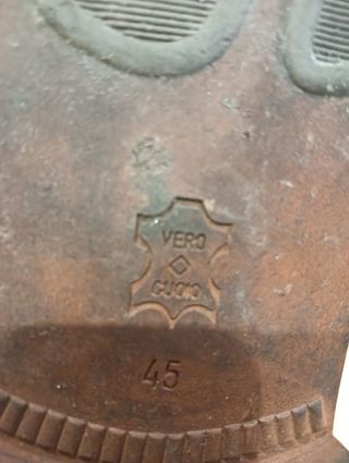 Lote Novio Chaleco Rojo y Pantalón azul de regalo