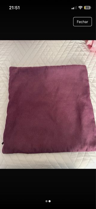 2 Fronhas Decorativas Roxas