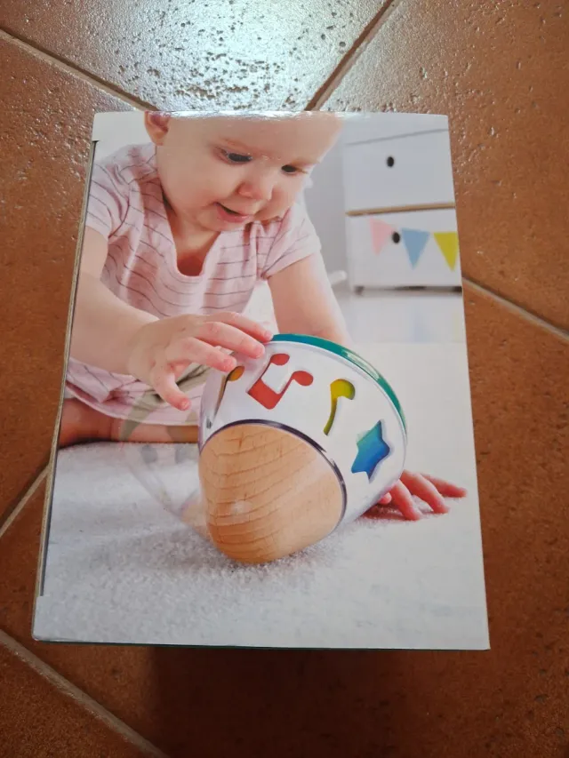 Caixa de Música Giratória Hape para Bebé