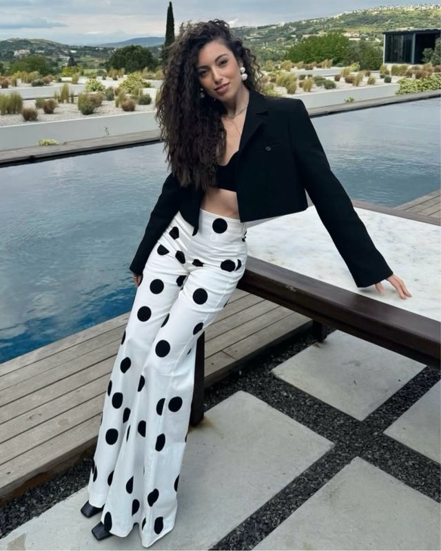 Pantalón flare lunares