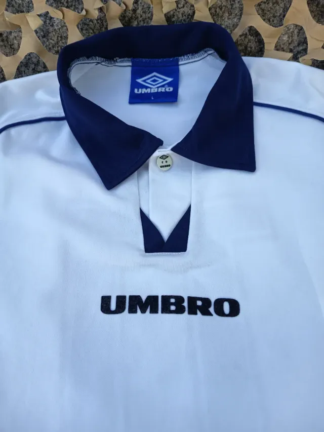 Camiseta Umbro Vintage 90s Made in UK Talla L