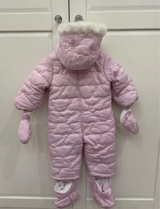 Tuta da neve rosa con cappuccio