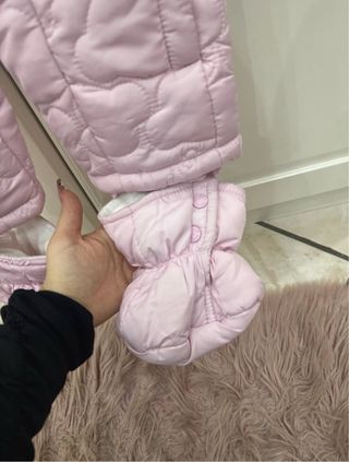 Tuta da neve rosa con cappuccio