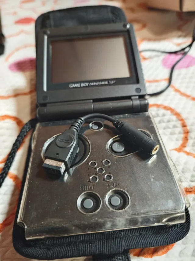 Game Boy Advance SP