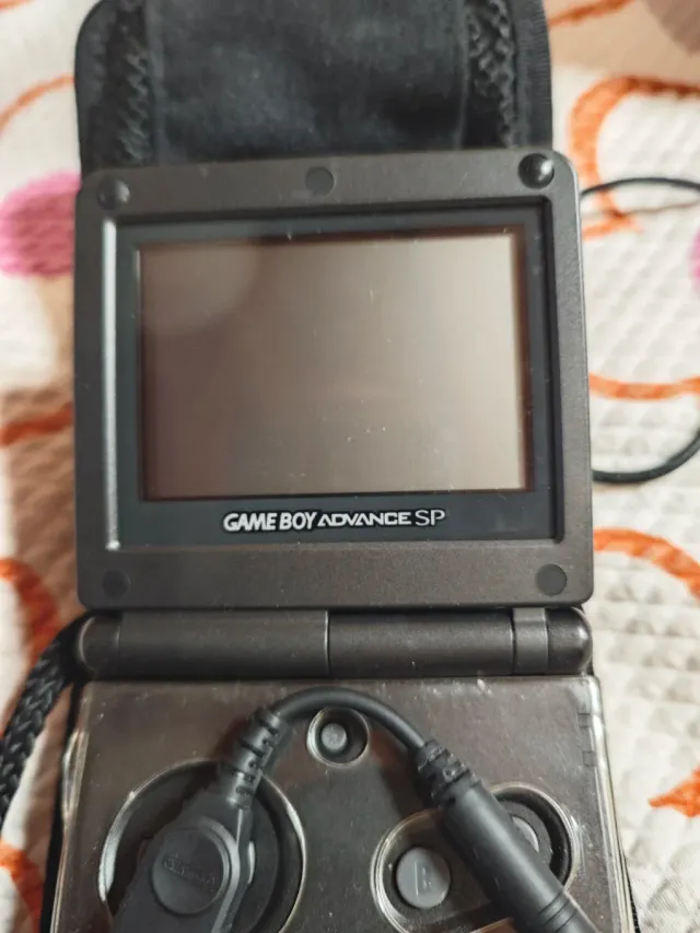 Game Boy Advance SP
