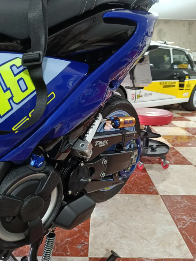 Botella Ohlins TMAX Dorada TTX Technology