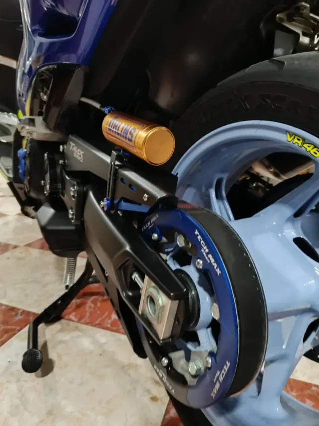 Botella Ohlins TMAX Dorada TTX Technology