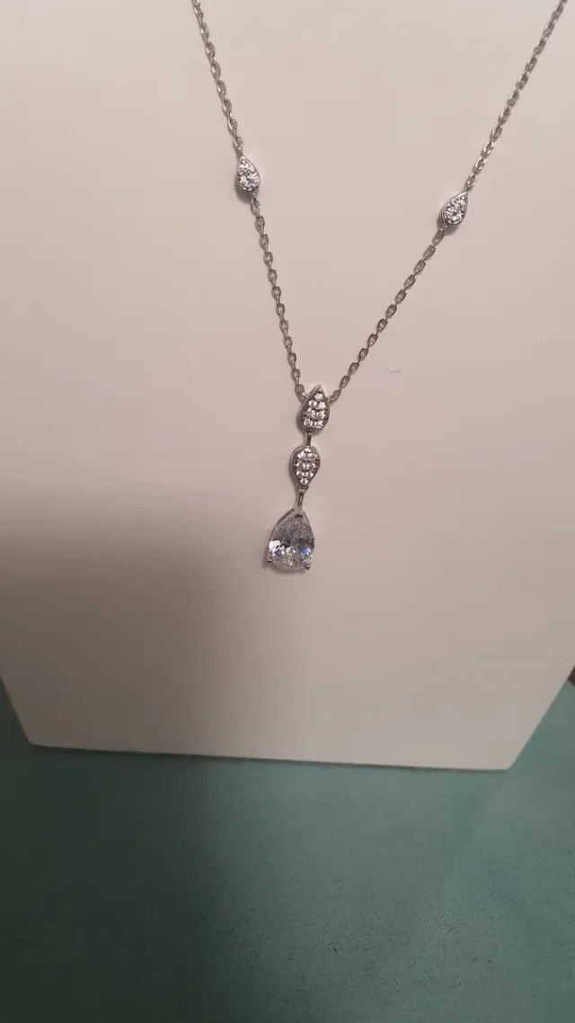 Set collana,orecchini,anello