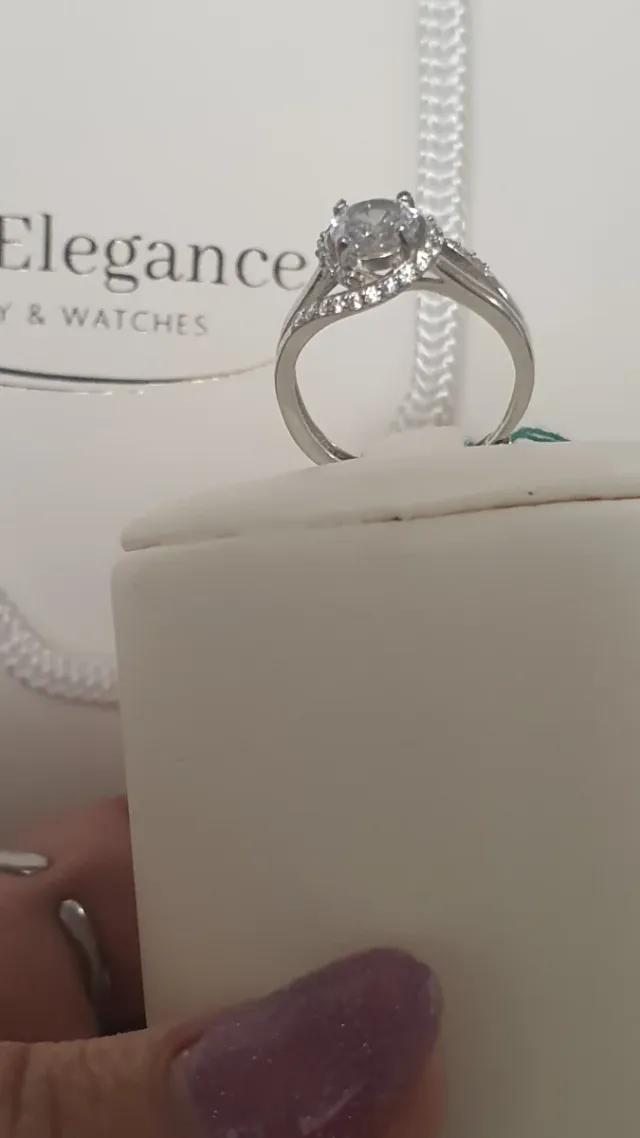 Set collana,orecchini,anello