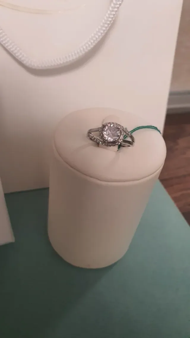 Set collana,orecchini,anello