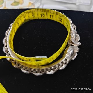 Pulsera india de plata con diseño de animales
