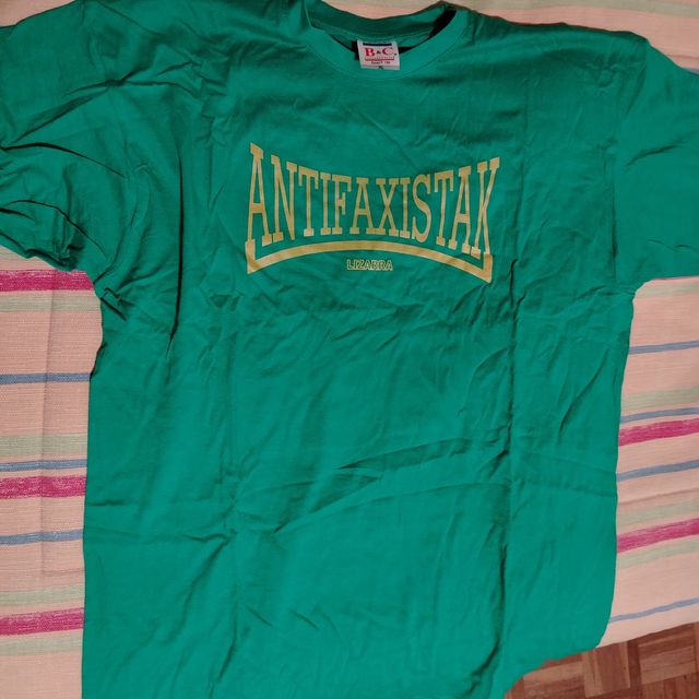 Camiseta B&C Antifascista Talla XL