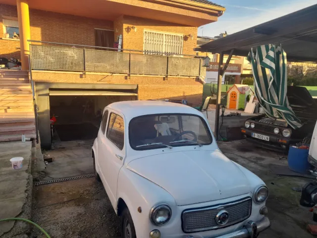 SEAT 600 D mirabragas
