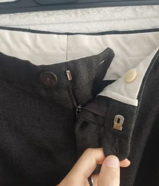 Pantalón de traje gris Burberry talla 52