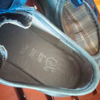 Zapato cordones piel azul T.39