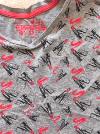 Camiseta sin mangas estampada