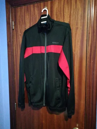 Chaqueta deportiva Reebok mujer
