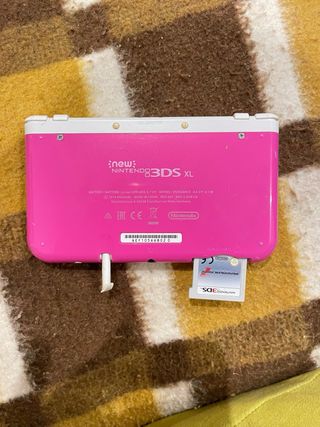 Nintendo 3DS XL Rosa y Blanca