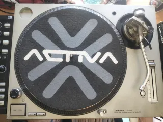 Technics SL-1200MK5 Tocadiscos