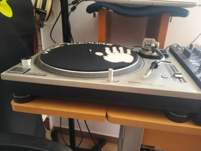 Technics SL-1200MK5 Tocadiscos