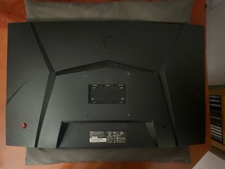 Monitor MSI Optix G24C4 Curvo
