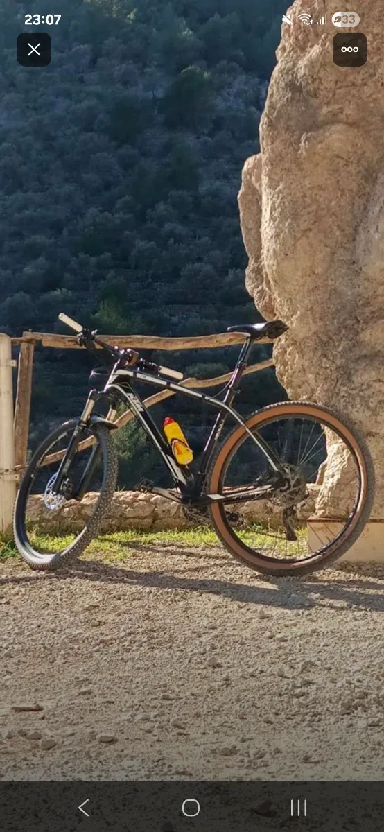 Bicicleta KTM Aera 29