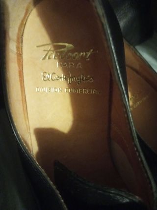Zapatos de vestir Paraboot negros de cuero