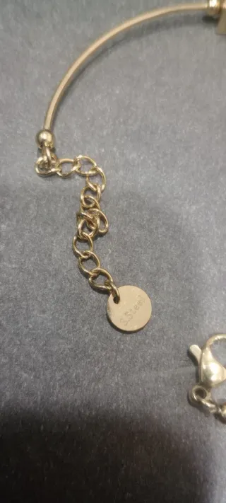 Bracciale con lettere sorelle 