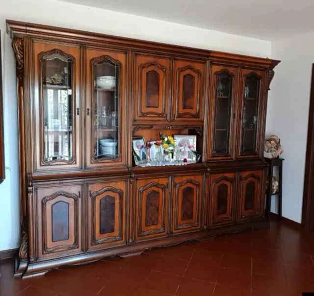 Salotto antico completo in Radica di Noce