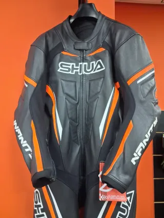 Mono SHUA Infinity 1 PC Negro/Rojo , Talla56