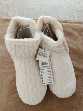 Conjunto Bata, Neceser y Zapatillas 