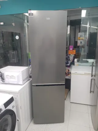 Nevera Combi Beko 2m con garantía 