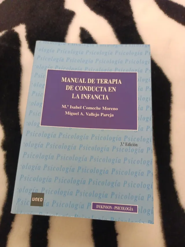 Manual de terapia de conducta en la infancia (S...