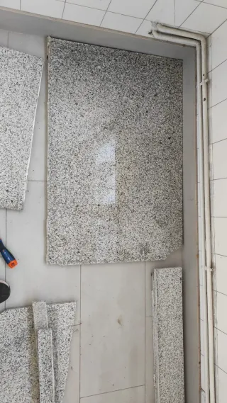 Restos de piedra granito