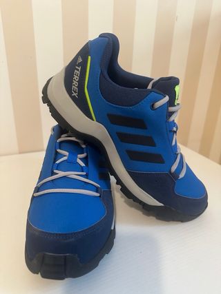 Zapatillas trekking Adidas T/40