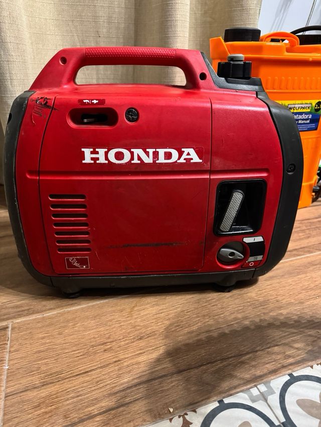 Generador Honda EU 22i Inverter