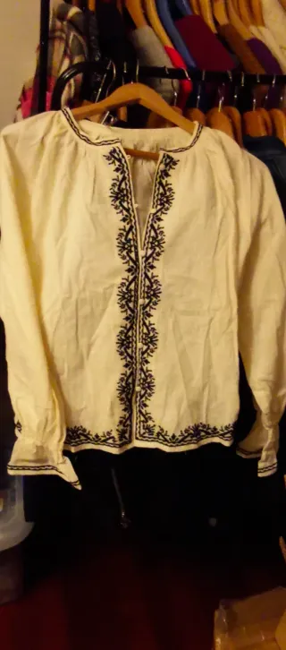 Blusa bordada mujer blanca