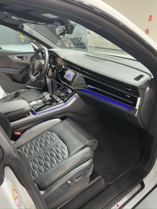 Audi RS Q8 2023