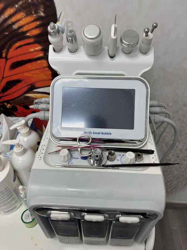Máquina hydrafacial