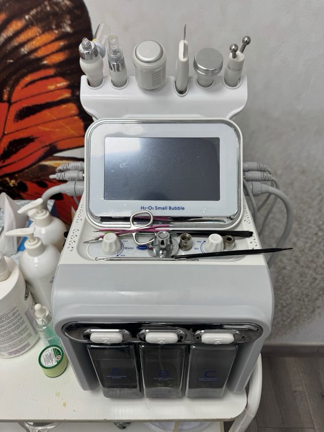 Máquina hydrafacial