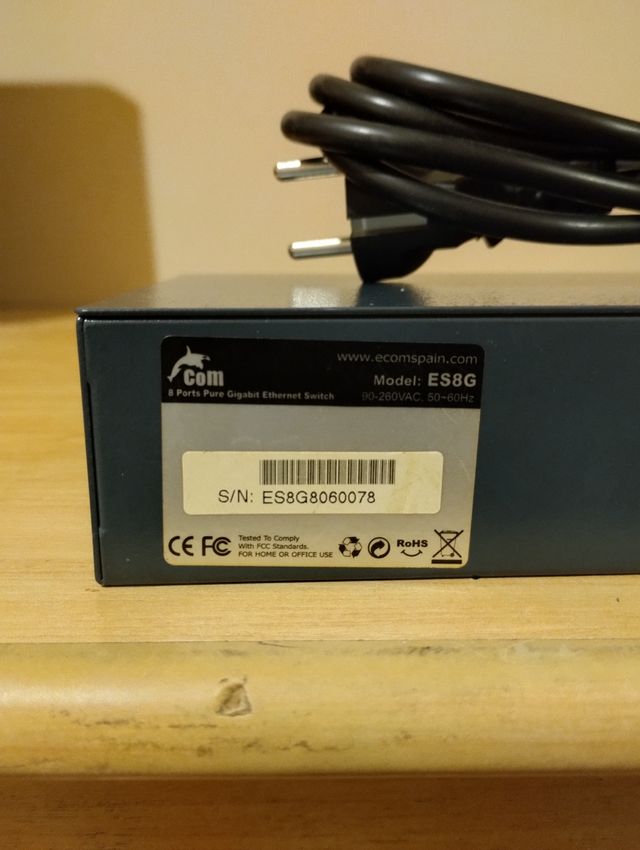 SWITCH ECOM 8 PUERTOS GIGABIT ETHERNET